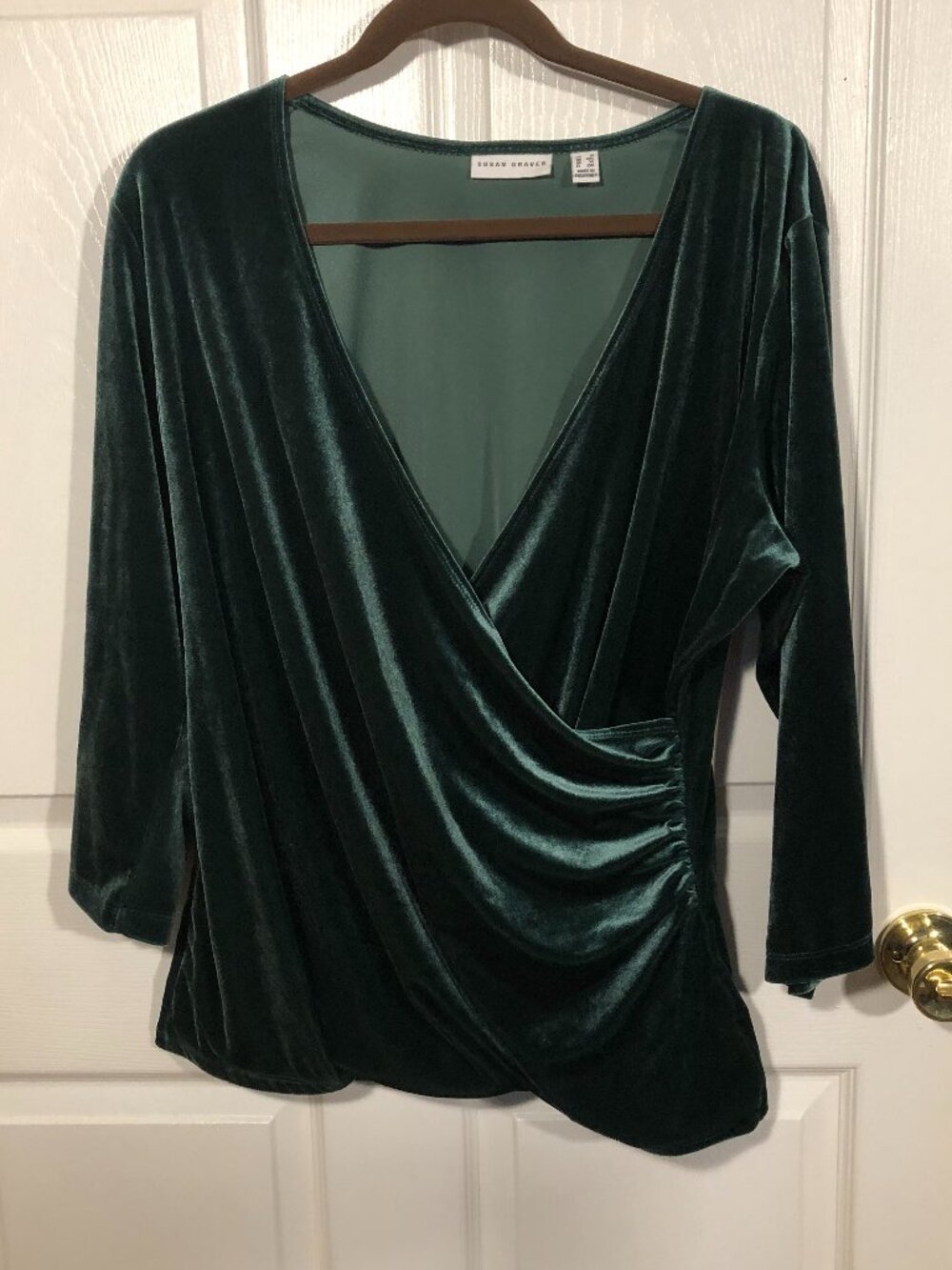 Susan Graver women green shiny material festive drape-style top,1X